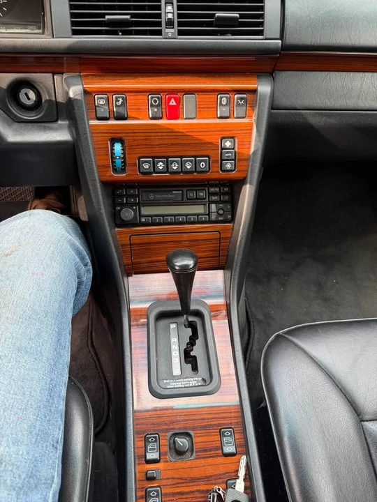 1994 Mercedes-Benz W124 E-Class - Image 10 of 14