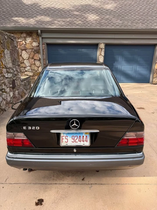 1994 Mercedes-Benz W124 E-Class - Image 4 of 14