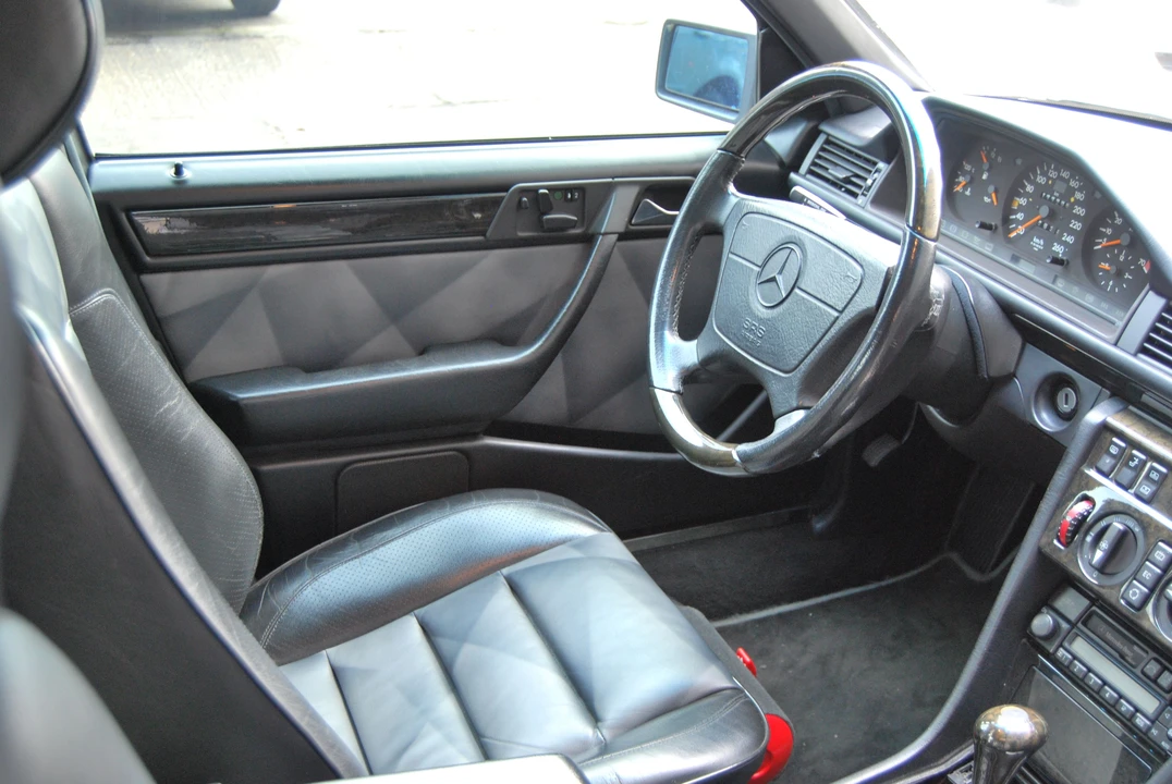 1994 Mercedes-Benz 500E & E500 - Image 3 of 5