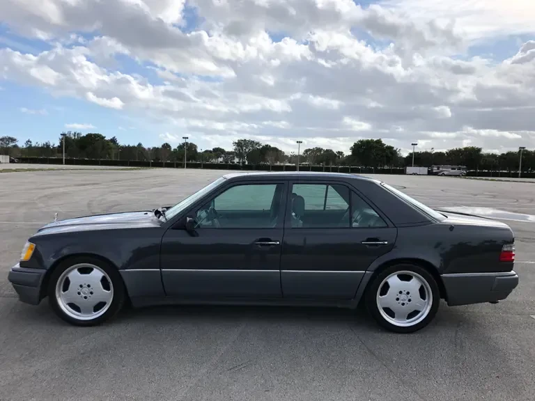 1994 Mercedes-Benz 500E & E500 - Image 6 of 31