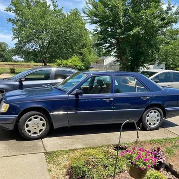 1994 Mercedes-Benz E-Class