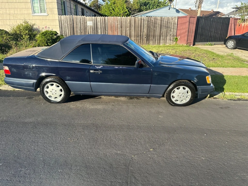 1994 Mercedes-Benz W124 E-Class - Image 3 of 24