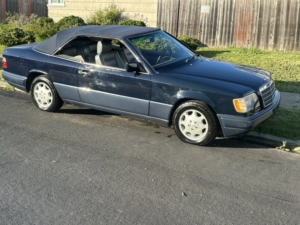 1994 Mercedes-Benz W124 E-Class - Image 2 of 24