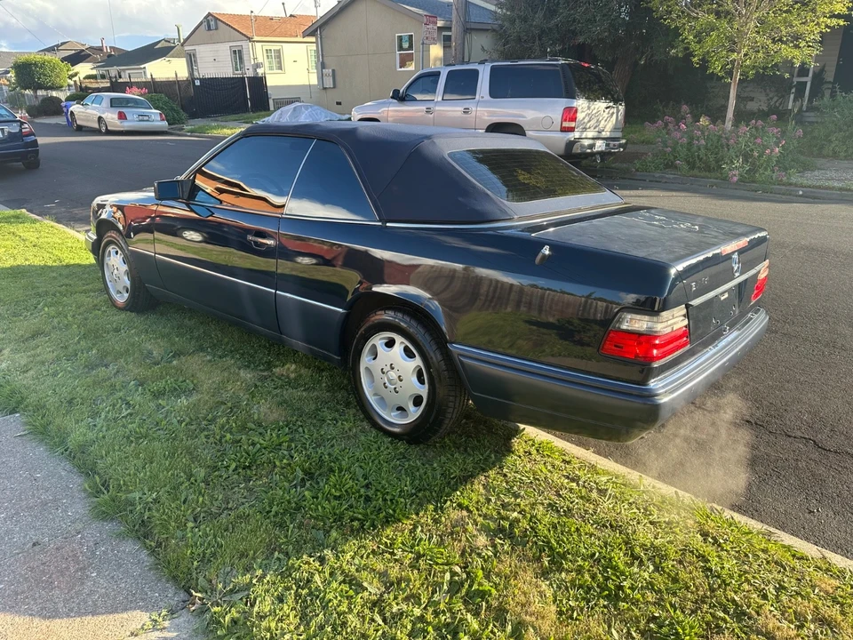 1994 Mercedes-Benz W124 E-Class - Image 4 of 24