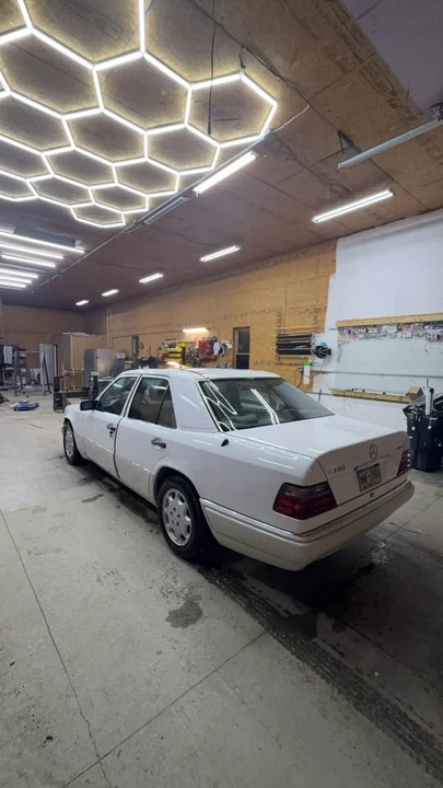 1994 Mercedes-Benz W124 E-Class - Image 3 of 5