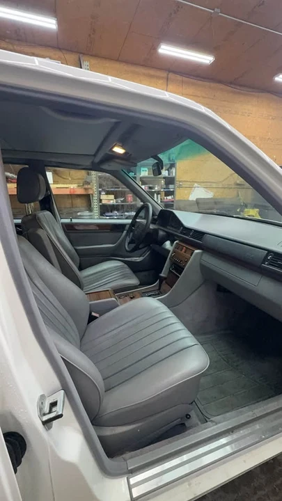 1994 Mercedes-Benz W124 E-Class - Image 5 of 5