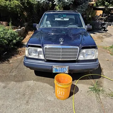 1994 Mercedes-Benz E-Class E 320 AWD Sedan 4D