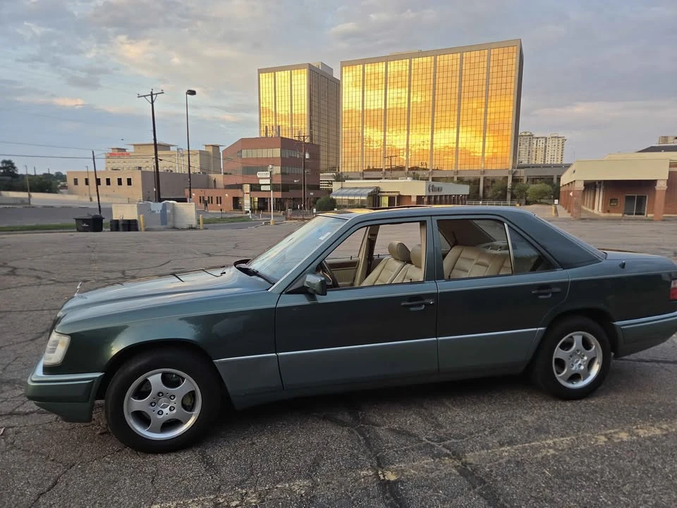 1994 Mercedes-Benz W124 E-Class - Image 15 of 15