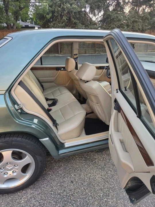 1994 Mercedes-Benz W124 E-Class - Image 10 of 15