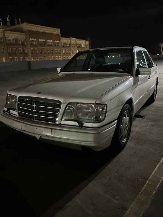 1994 Mercedes-Benz W124 E-Class - Image 4 of 6