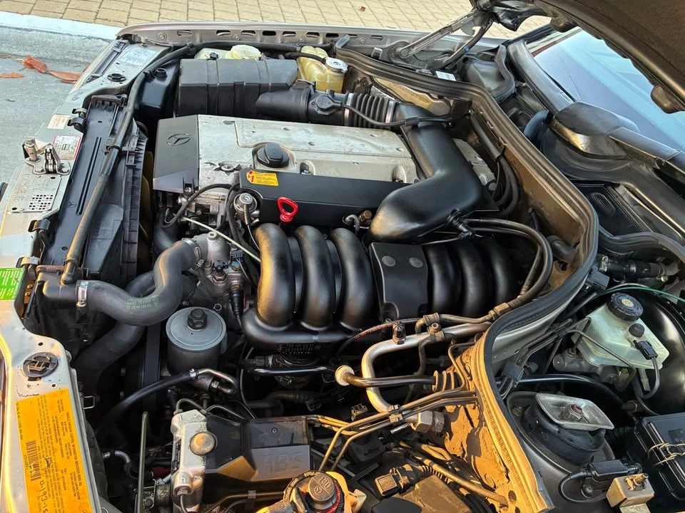1994 Mercedes-Benz W124 E-Class - Image 10 of 20