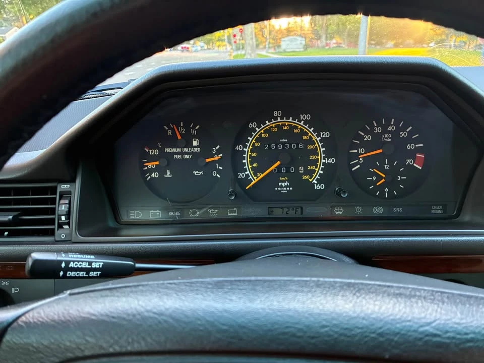 1994 Mercedes-Benz W124 E-Class - Image 9 of 20