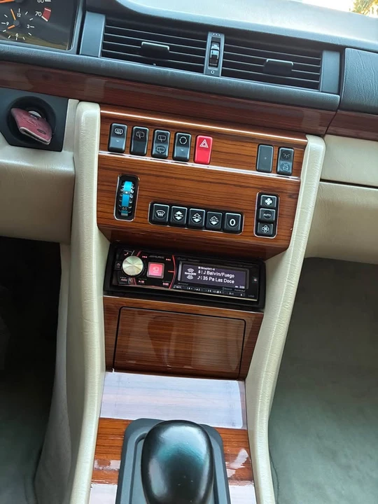 1994 Mercedes-Benz W124 E-Class - Image 17 of 20
