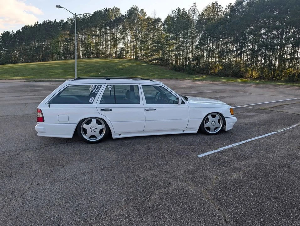 1994 Mercedes-Benz W124 E-Class - Image 4 of 20