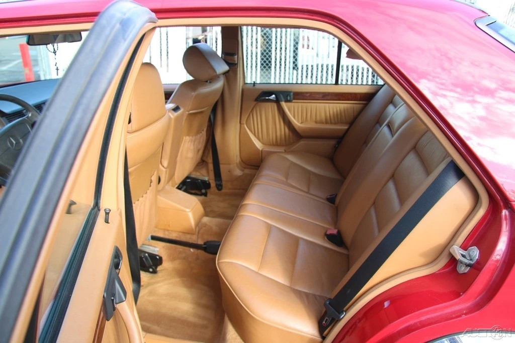 1994 Mercedes-Benz W124 E-Class - Image 21 of 21