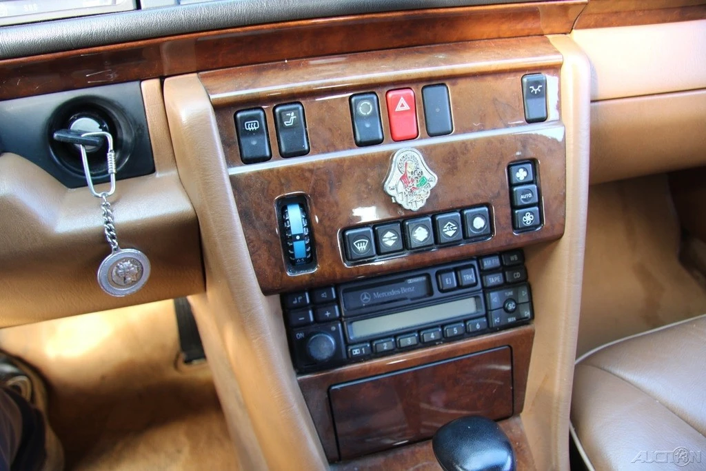 1994 Mercedes-Benz W124 E-Class - Image 18 of 21