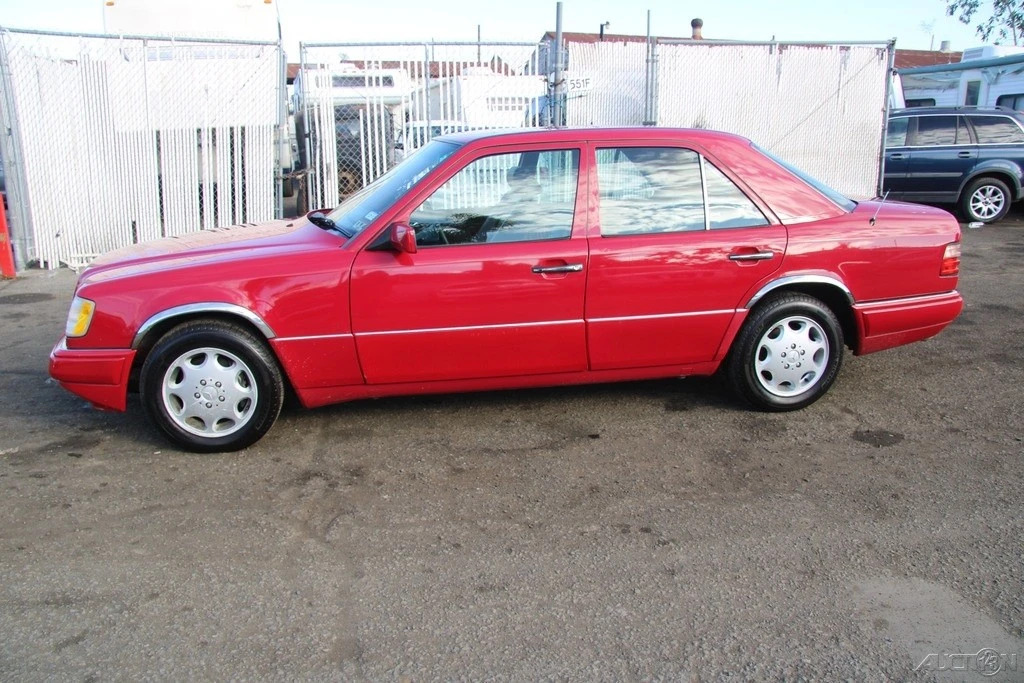 1994 Mercedes-Benz W124 E-Class - Image 3 of 21