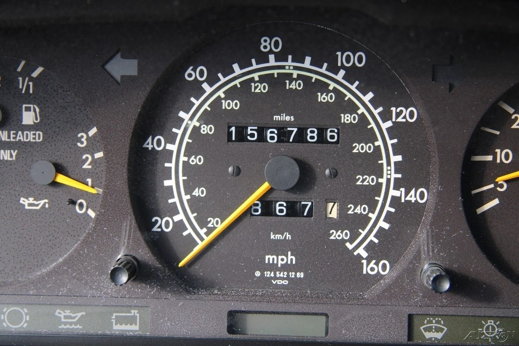 1994 Mercedes-Benz W124 E-Class - Image 17 of 21