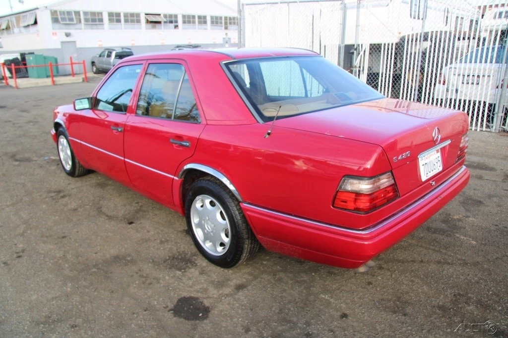 1994 Mercedes-Benz W124 E-Class - Image 4 of 21