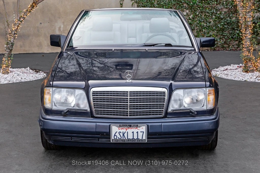 1994 Mercedes-Benz W124 E-Class - Image 2 of 12