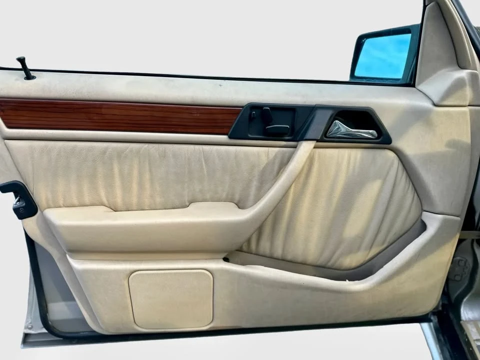 1994 Mercedes-Benz W124 E-Class - Image 13 of 20