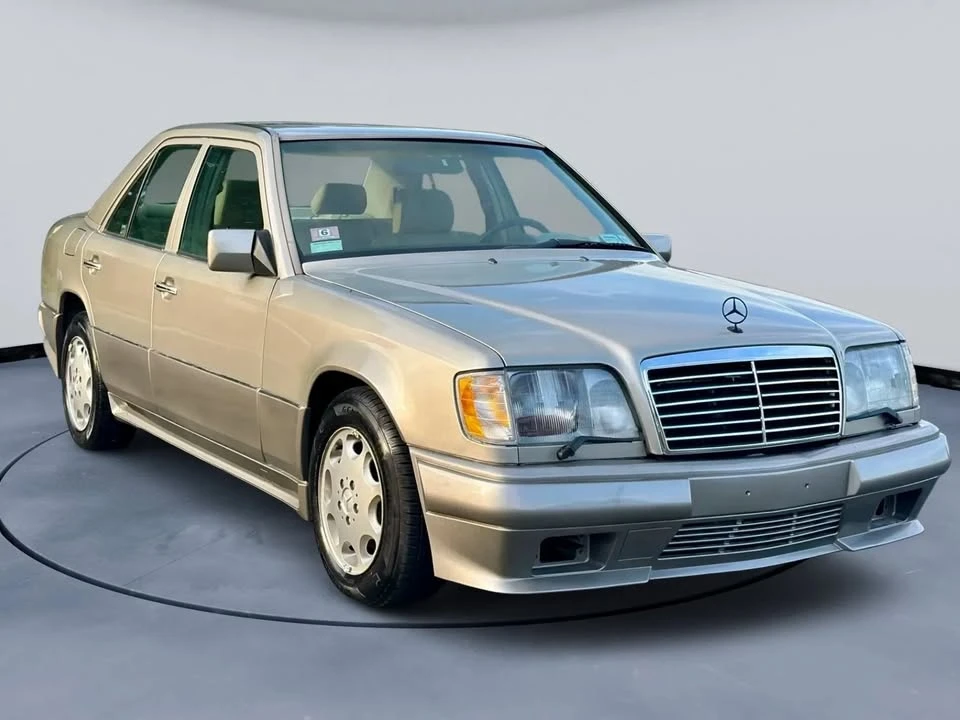 1994 Mercedes-Benz W124 E-Class - Image 11 of 20