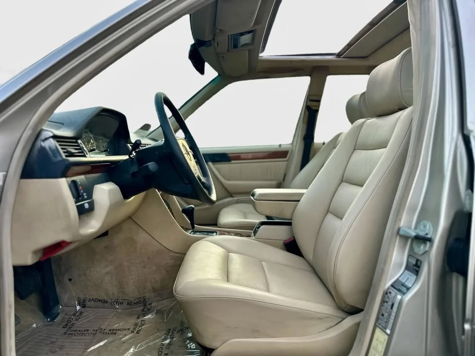 1994 Mercedes-Benz W124 E-Class - Image 14 of 20