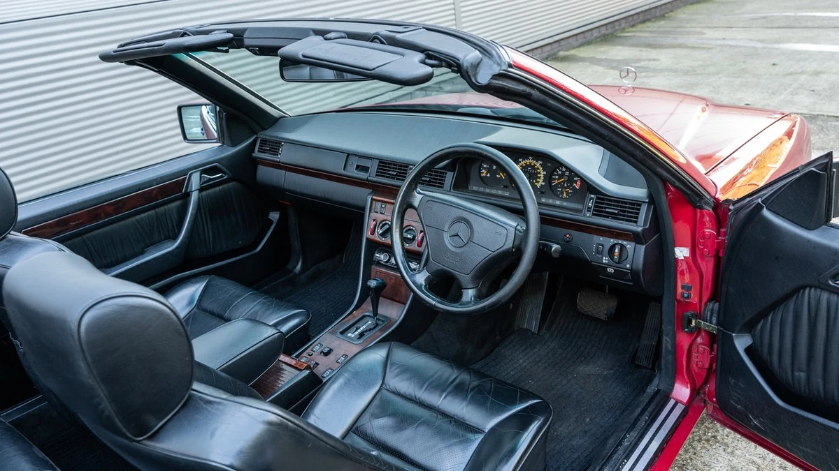 1994 Mercedes-Benz W124 E-Class - Image 15 of 30