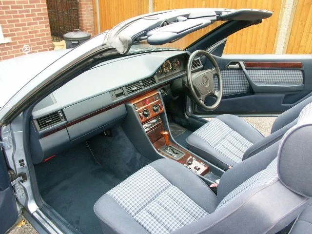 1994 Mercedes-Benz W124 E-Class - Image 2 of 2