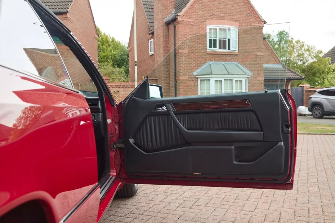 1994 Mercedes-Benz W124 E-Class - Image 21 of 30