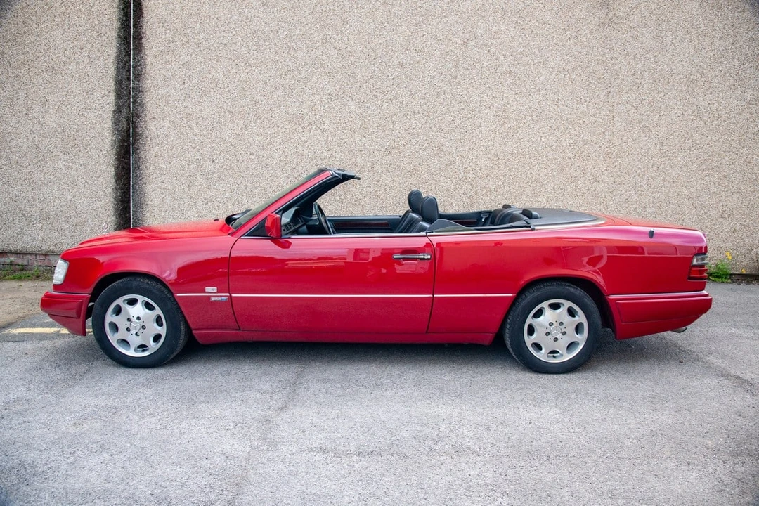 1994 Mercedes-Benz W124 E-Class - Image 11 of 30