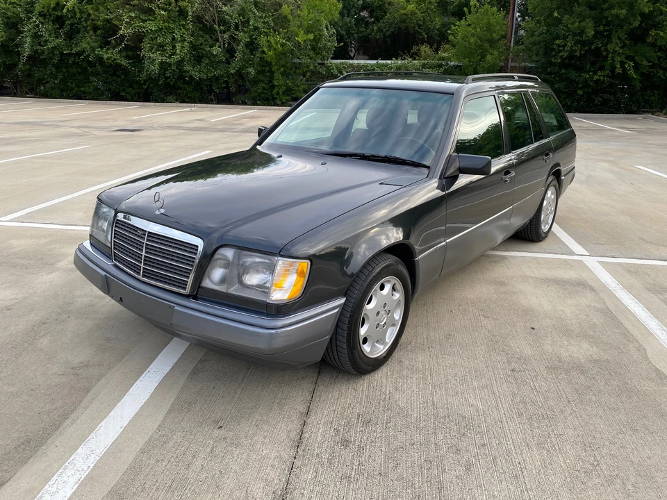 1994 Mercedes-Benz W124 E-Class - Image 3 of 31