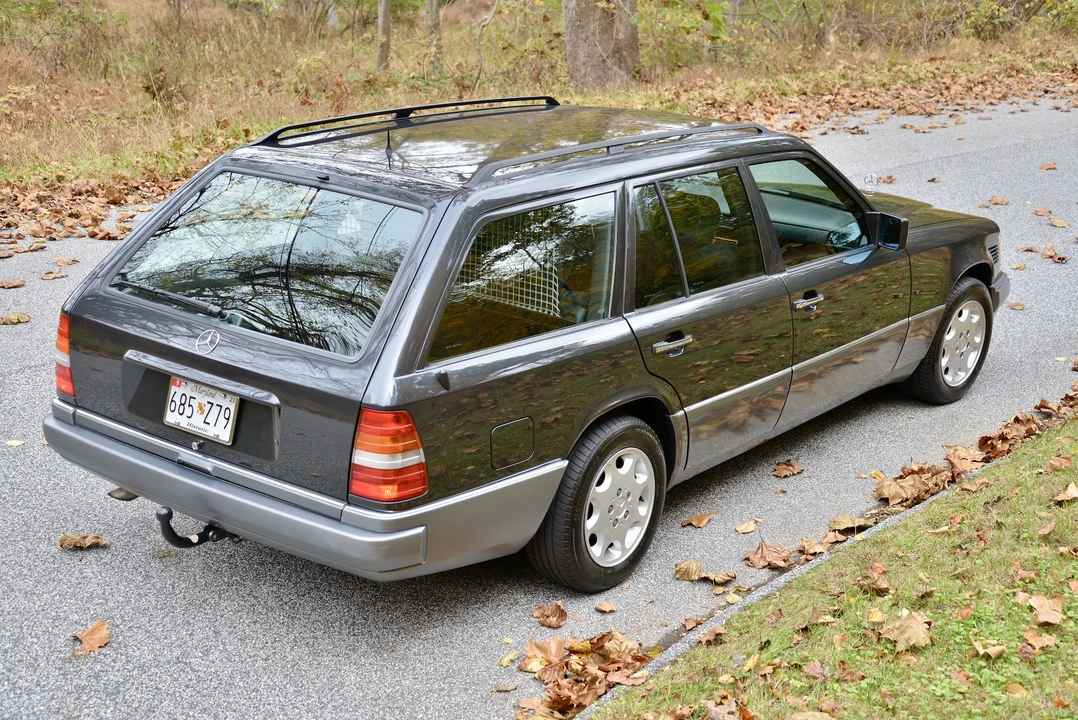 1994 Mercedes-Benz W124 E-Class - Image 10 of 31