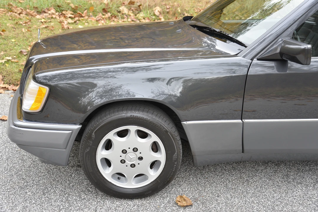 1994 Mercedes-Benz W124 E-Class - Image 22 of 31