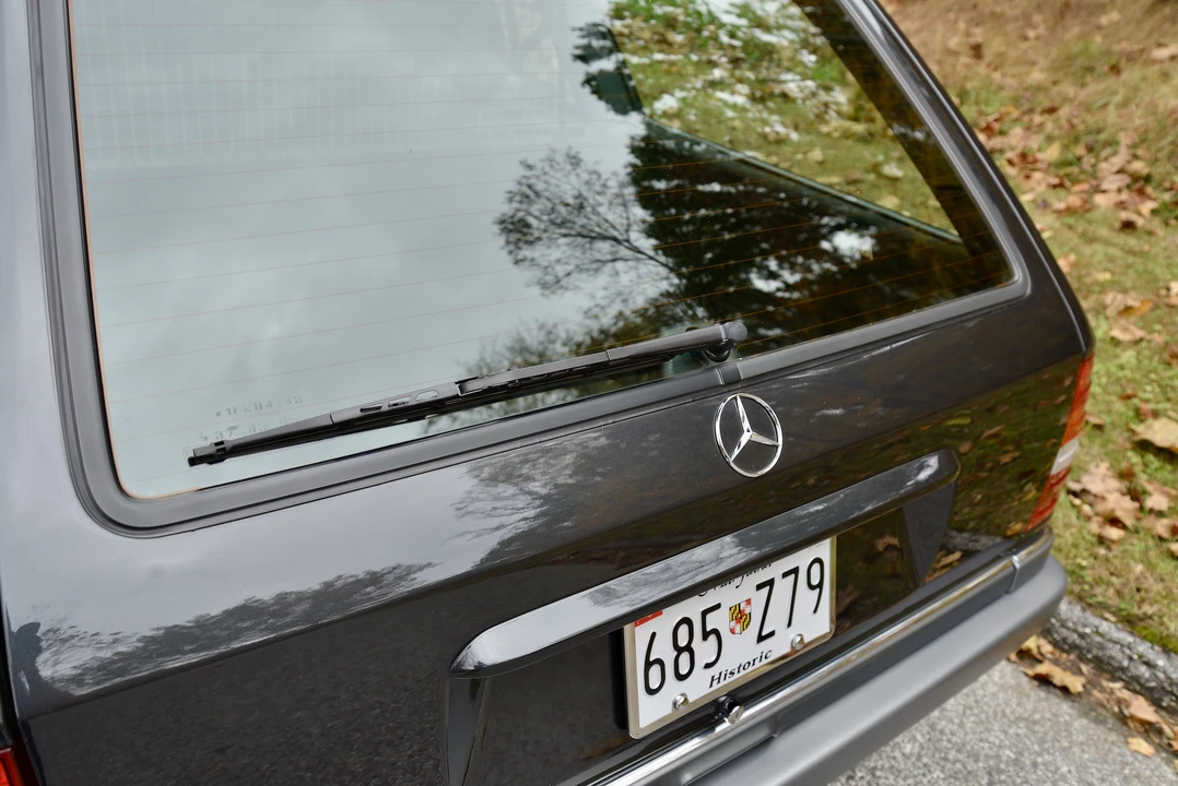1994 Mercedes-Benz W124 E-Class - Image 29 of 31