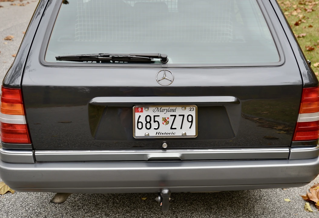 1994 Mercedes-Benz W124 E-Class - Image 28 of 31