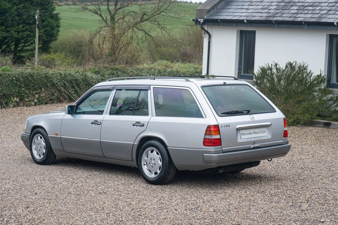 1994 Mercedes-Benz W124 E-Class - Image 17 of 31