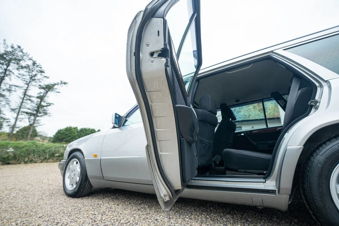 1994 Mercedes-Benz W124 E-Class - Image 31 of 31