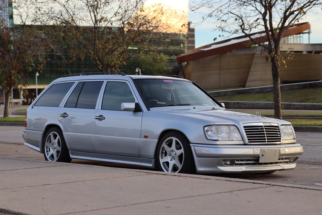 1994 Mercedes-Benz W124 E-Class - Image 16 of 31