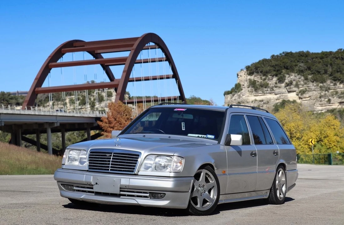 1994 Mercedes-Benz W124 E-Class - Image 2 of 31
