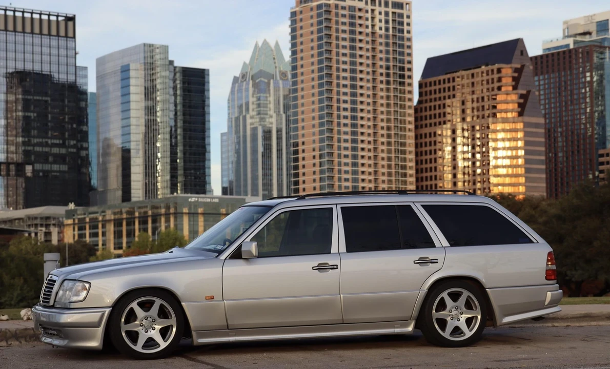 1994 Mercedes-Benz W124 E-Class - Image 12 of 31