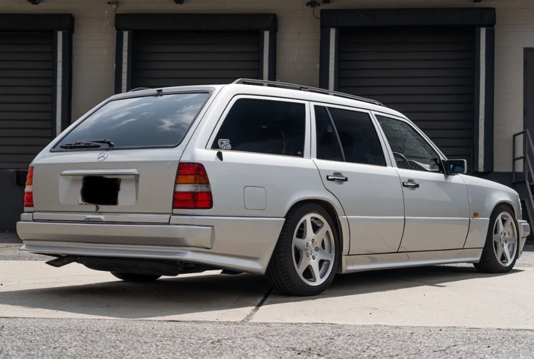 1994 Mercedes-Benz W124 E-Class - Image 8 of 31