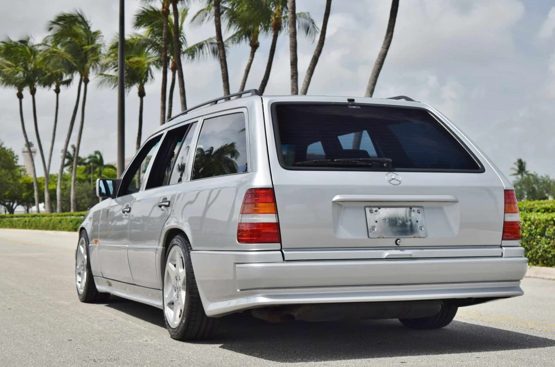 1994 Mercedes-Benz W124 E-Class - Image 24 of 31