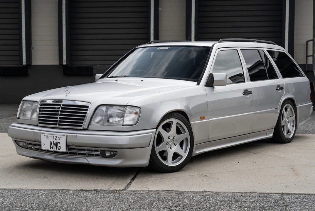 1994 Mercedes-Benz W124 E-Class - Image 13 of 31