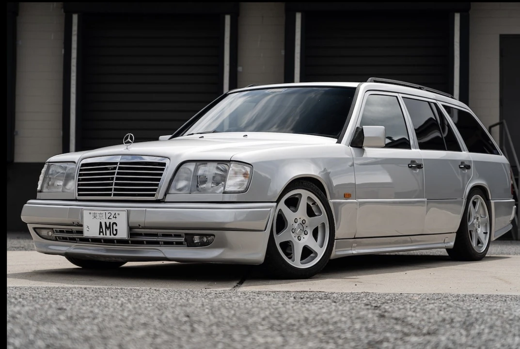 1994 Mercedes-Benz W124 E-Class - Image 14 of 31