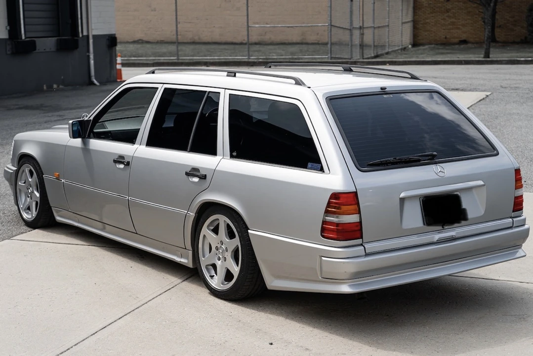 1994 Mercedes-Benz W124 E-Class - Image 15 of 31