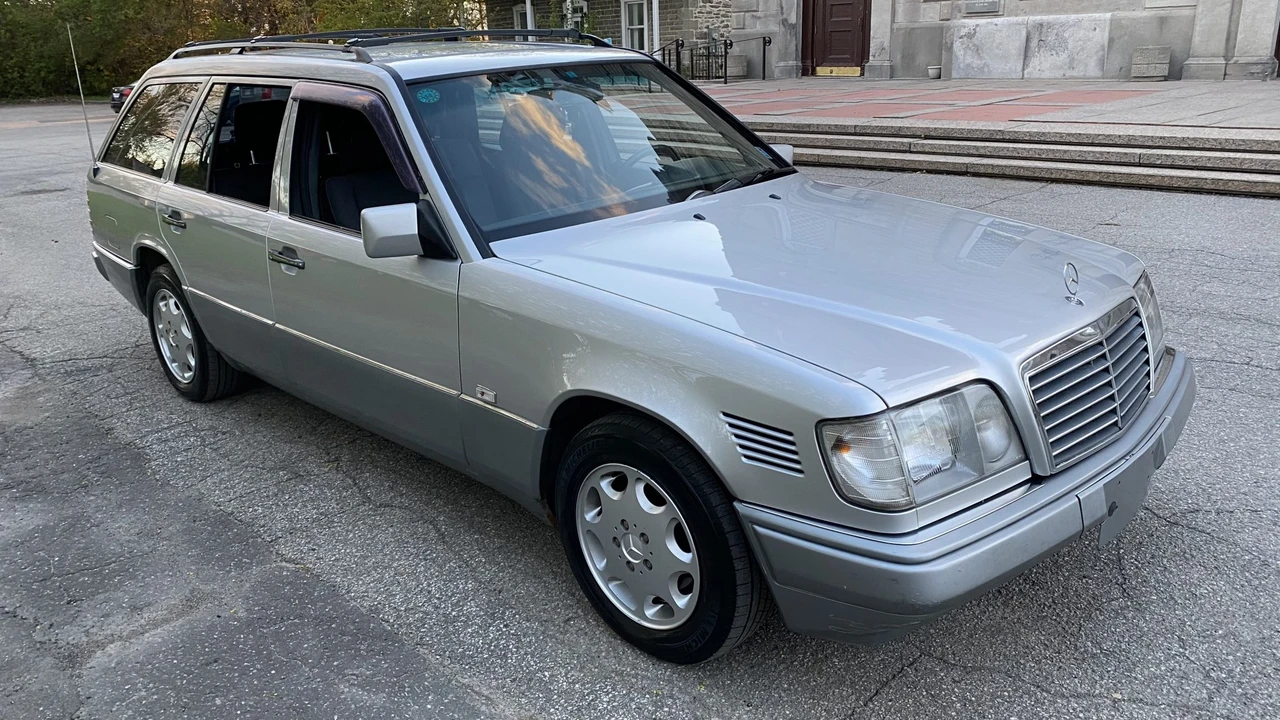 1994 Mercedes-Benz W124 E-Class - Image 18 of 31