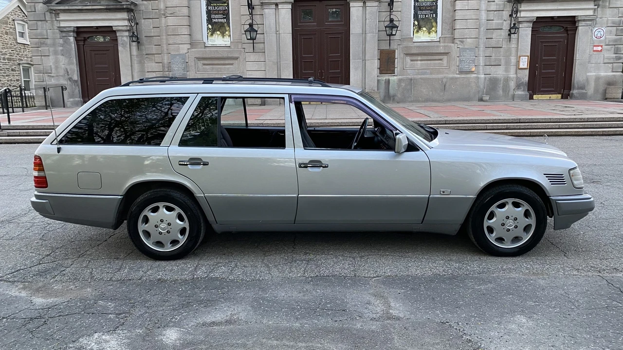 1994 Mercedes-Benz W124 E-Class - Image 24 of 31