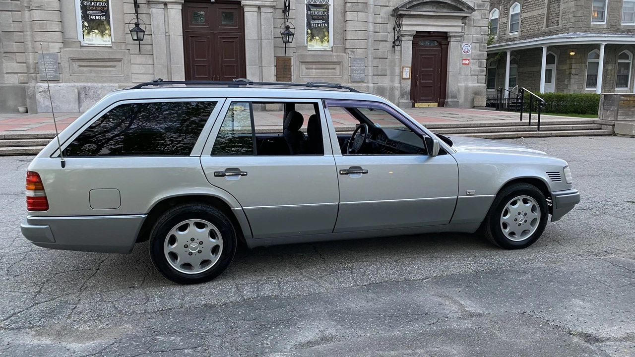 1994 Mercedes-Benz W124 E-Class - Image 26 of 31
