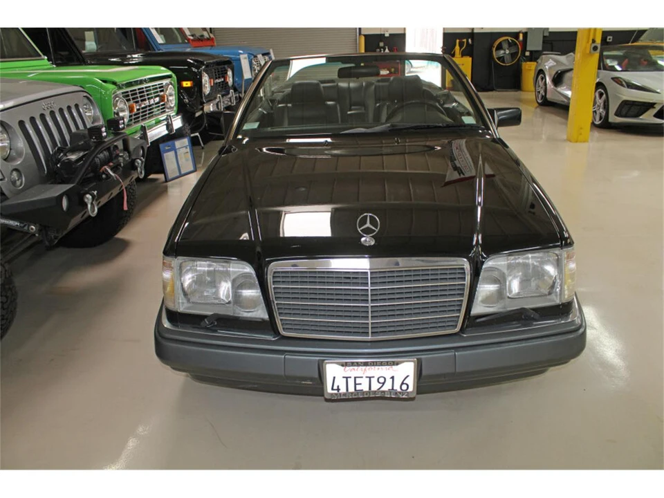 1994 Mercedes-Benz W124 E-Class - Image 12 of 31